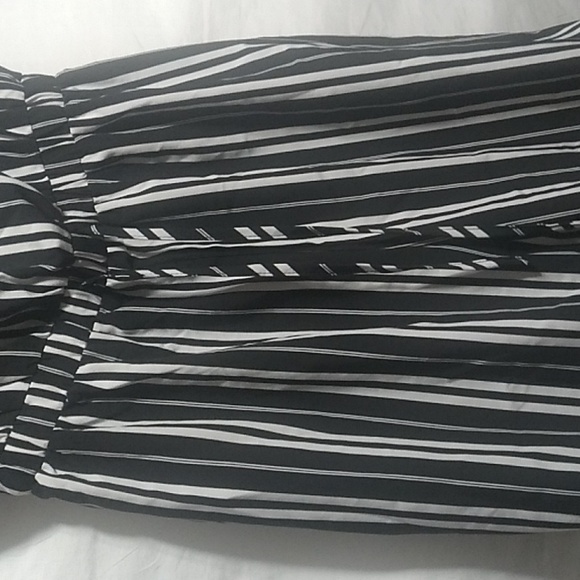 SALE! NWOT FAVLUX Fashion Striped Jumpsuit W Adjustable Waist Band Sz.M (BX36) - Picture 3 of 10